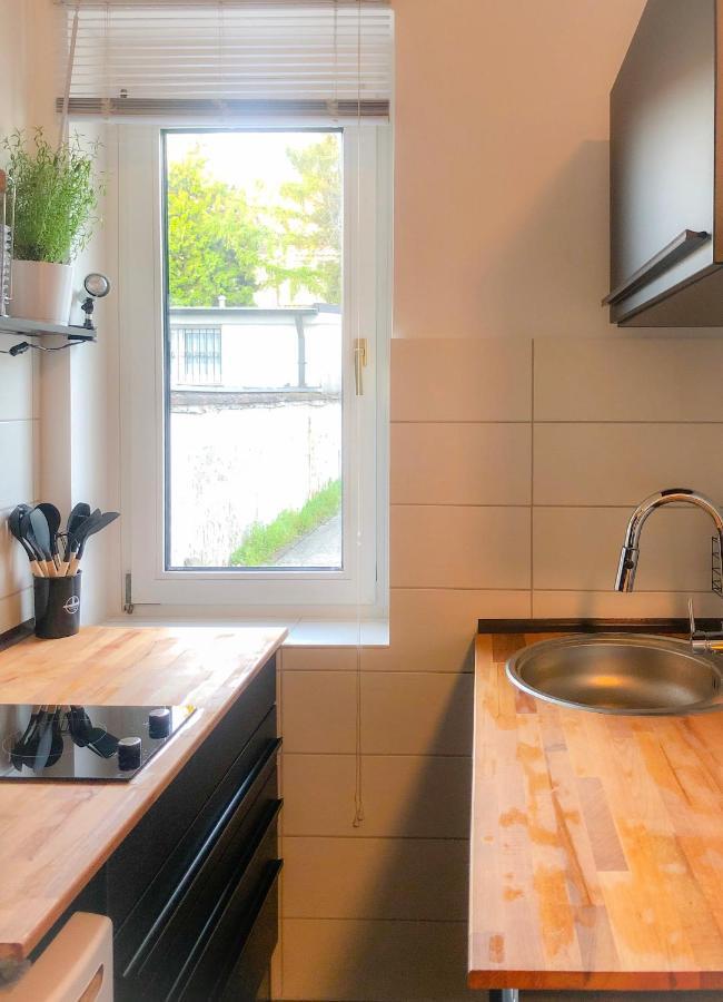 ドゥイスブルグGruene Oase Mit Balkon I Egアパートメント エクステリア 写真